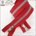 Zipper manufacturer provide silver teeth plastic for wholesale